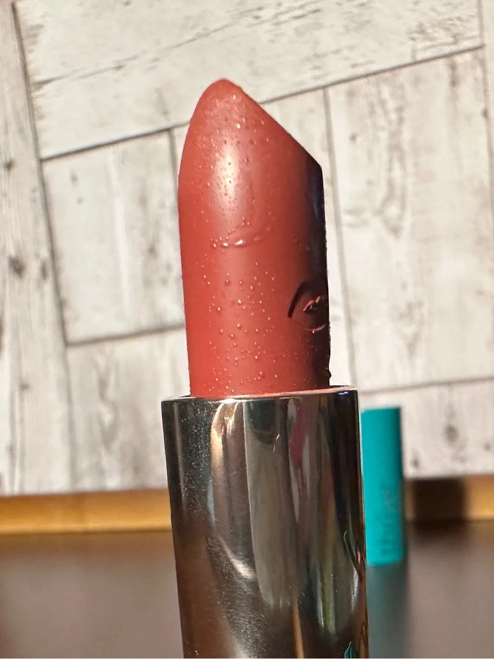*Flaw* Thrive Causemetics Headliner Lipstick AQUILA Warm Rose Mauve 0.13